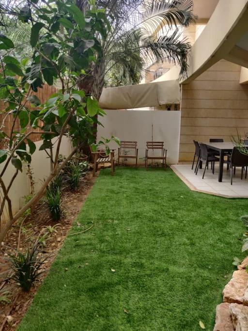 Garden House By Israpart Ra'anana Exterior foto